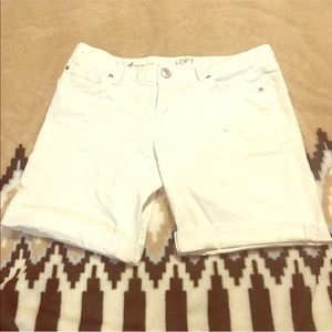 Cute white shorts